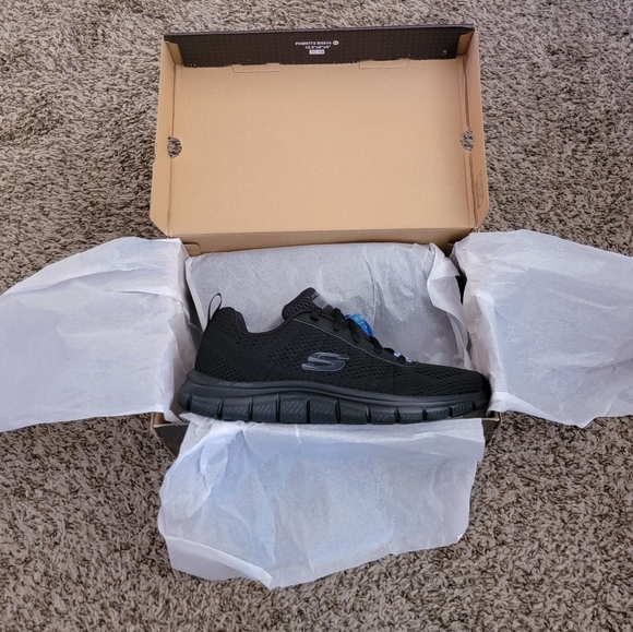 Skechers - Picture 5 of 5